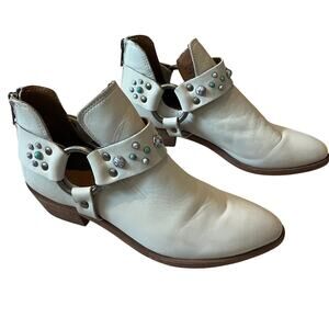 Frye Ray Stone Harness White Leather Studded Boots Size 6